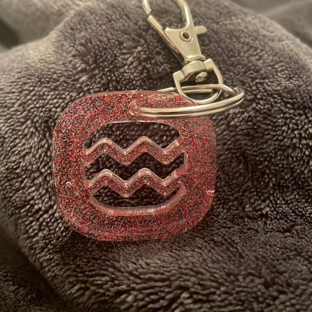 Aquarius zodiac keychain ♒️